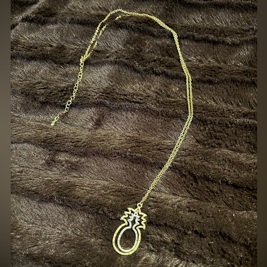 Gold Tone WGold And Silver Tone Hallow Pineapple Charms Adjustable Chain